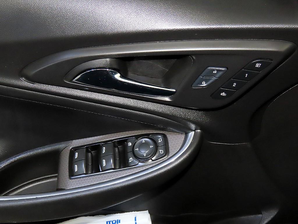 Chevrolet Malibu 2017 Negro - Importación desde Corea - HF Imports Iquique - Foto 14