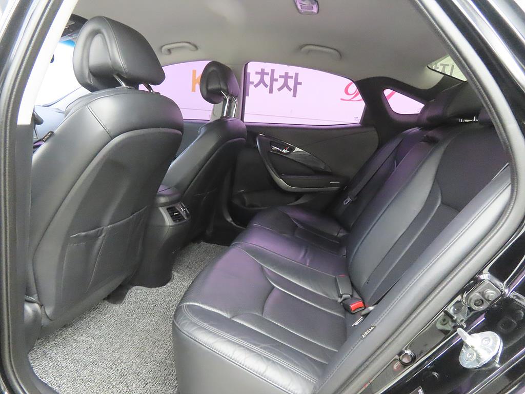 HYUNDAI Grandeur - Vista 6