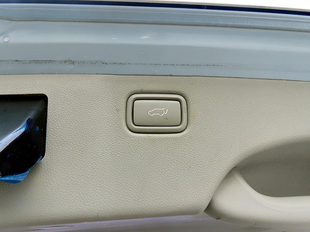 KIA Carnival 2017 Plateado - Importación desde Corea - HF Imports Iquique - Foto 16