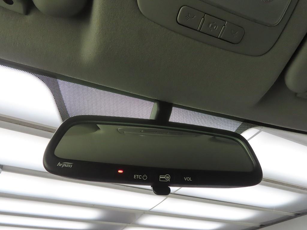 HYUNDAI Starex - Vista 12