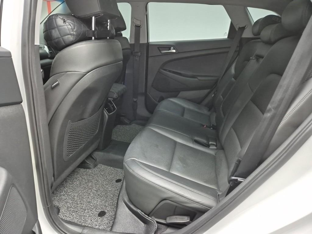 HYUNDAI Tucson - Vista 12