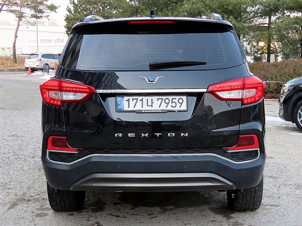 Ssangyong Rexton - Vista 4