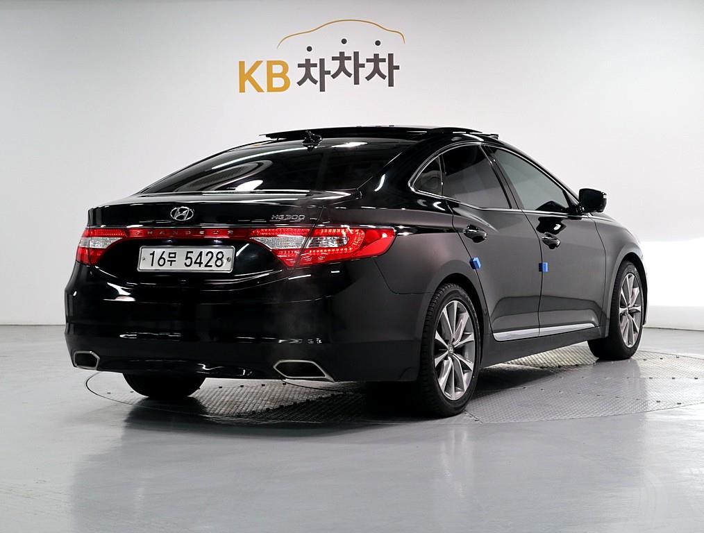 HYUNDAI Grandeur - Vista 3