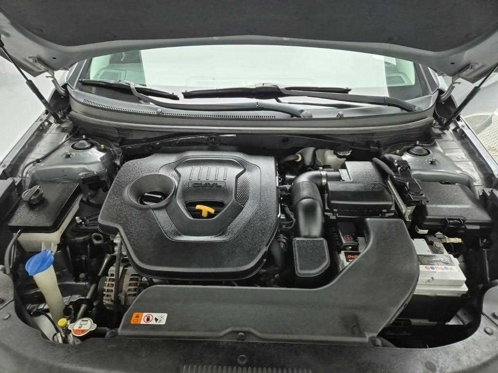 HYUNDAI Sonata - Vista 5