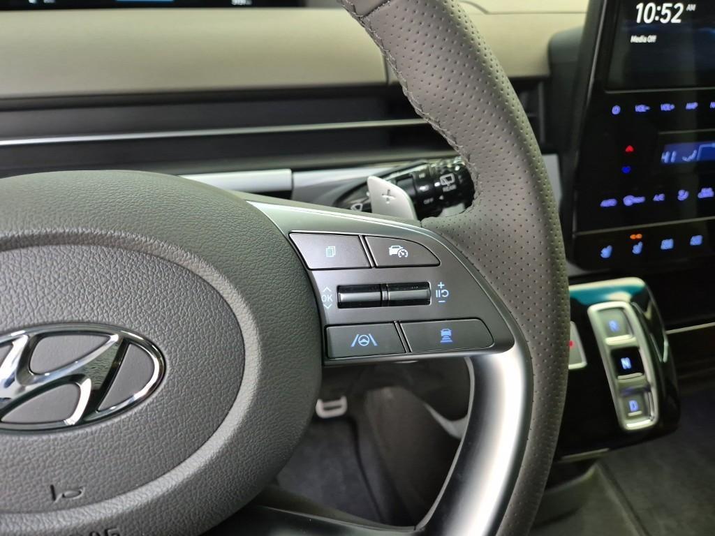 HYUNDAI Staria 2023 Negro - Importación desde Corea - HF Imports Iquique - Foto 16