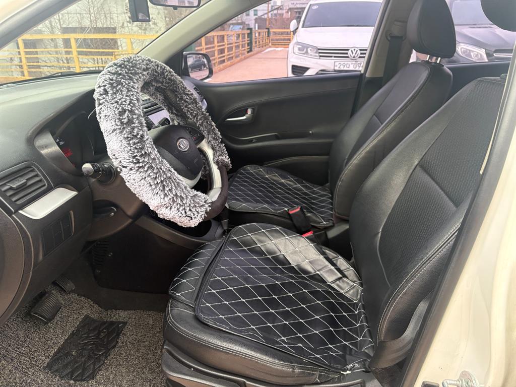 KIA Morning - Vista 10