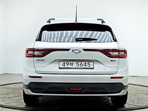 SAMSUNG QM6 - Vista 6