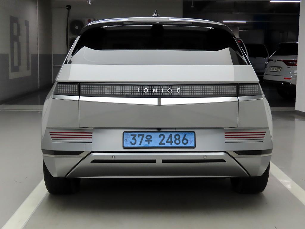 HYUNDAI Ioniq 5 - Vista 3