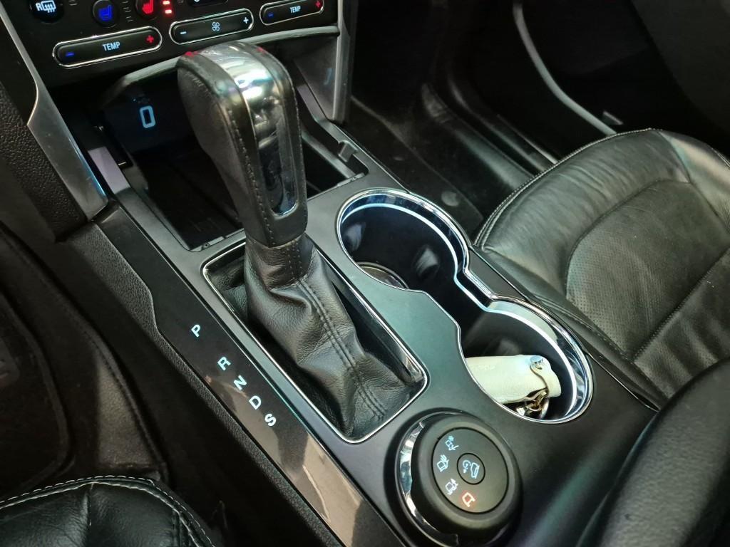 Ford Explorer - Vista 8