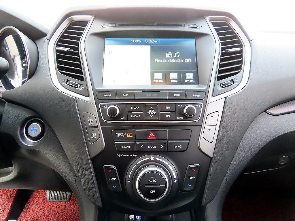 HYUNDAI Santa Fe 2016 Gris - Importación desde Corea - HF Imports Iquique - Foto 13