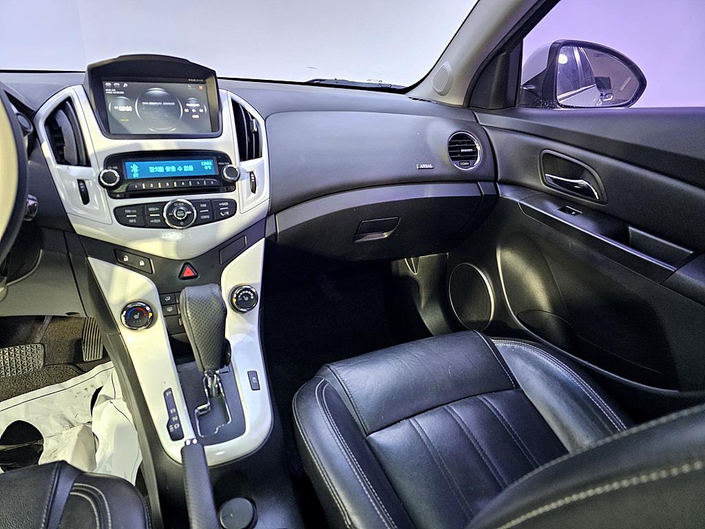 Chevrolet Cruise - Vista 9