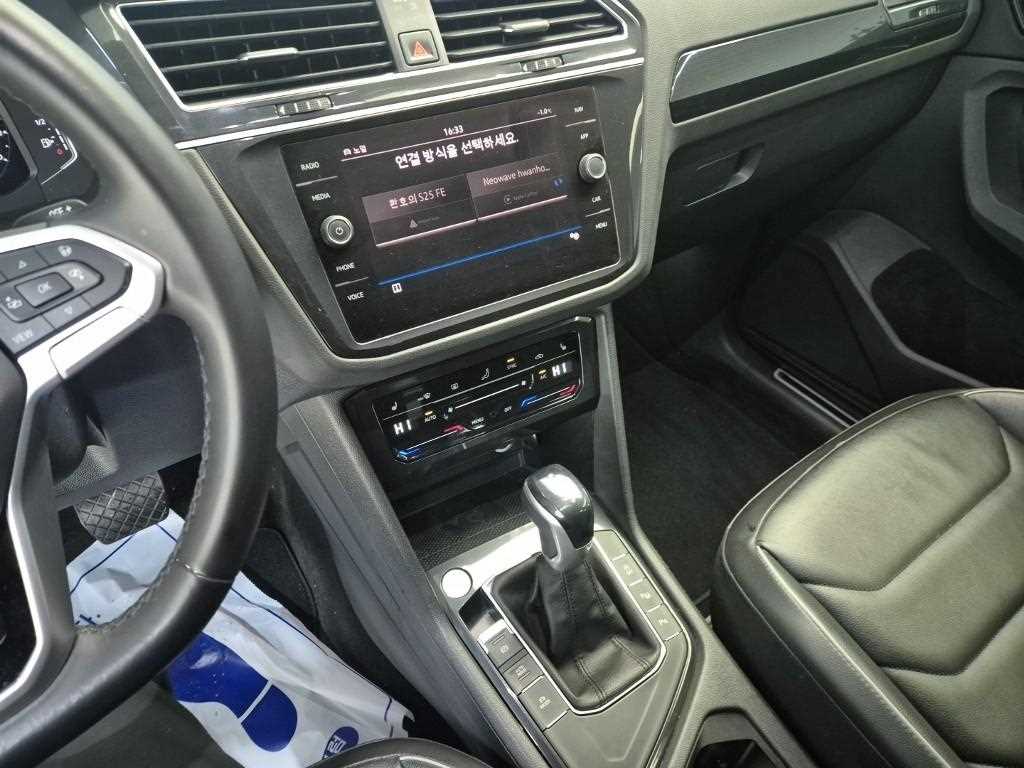 Volkswagen Tiguan - Vista 10