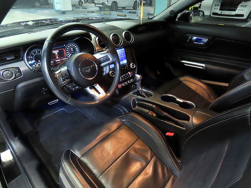 Ford Mustang - Vista 10