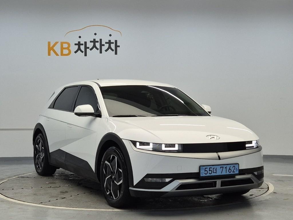 HYUNDAI Ioniq 5 - Vista 4