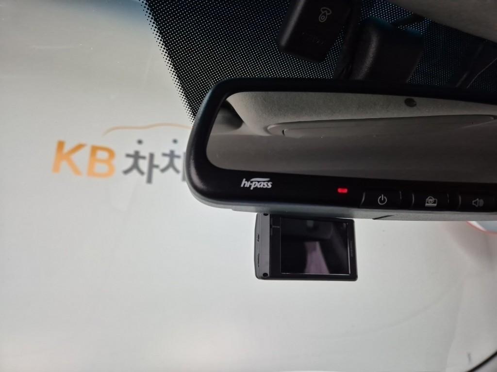 Ssangyong Tivoli 2017 Blanco - Importación desde Corea - HF Imports Iquique - Foto 15