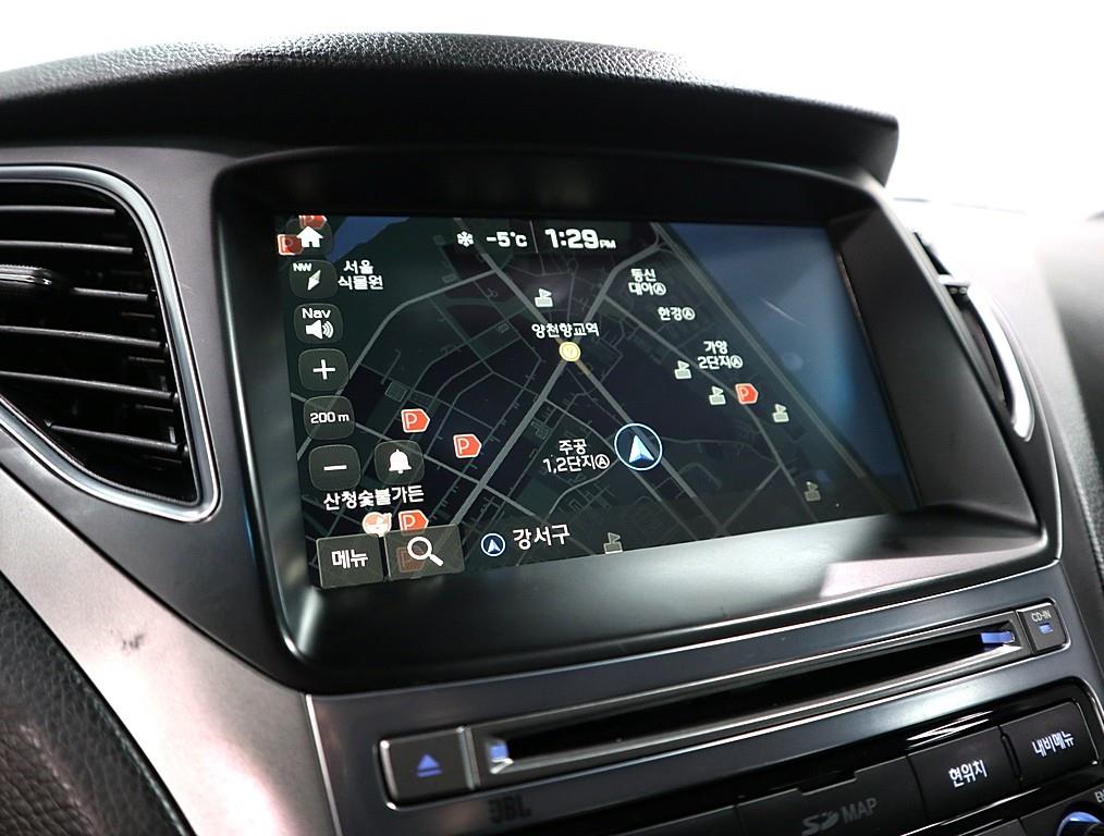 HYUNDAI Grandeur - Vista 12