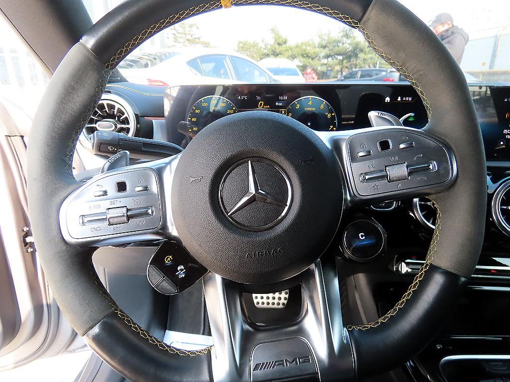 Mercedes Benz CLA Class - Vista 8