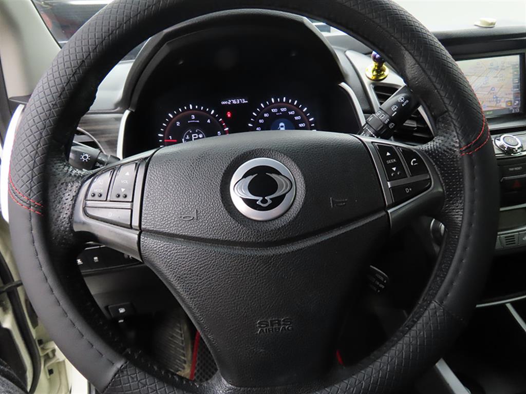 Ssangyong Korando - Vista 8