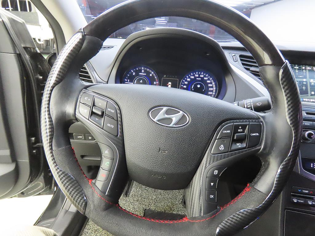 HYUNDAI Grandeur - Vista 8