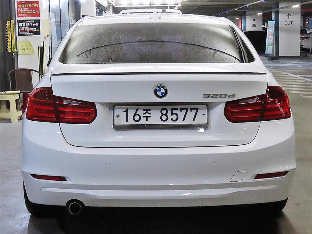 BMW 3 series - Vista 5