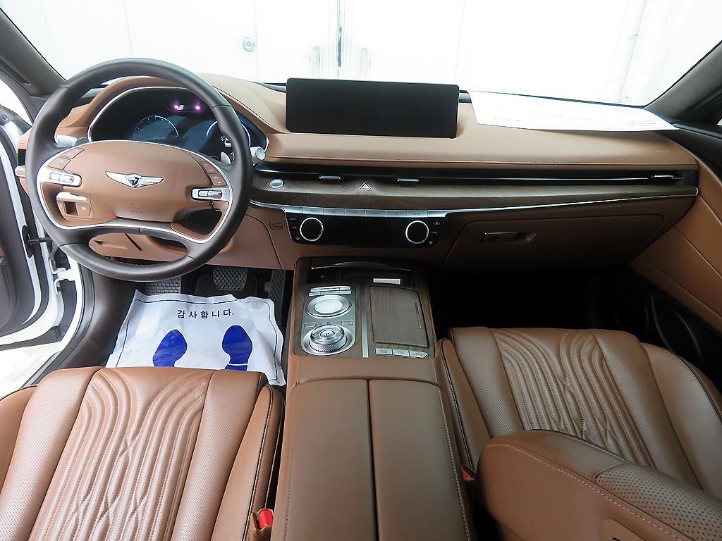 Genesis G80 - Vista 8