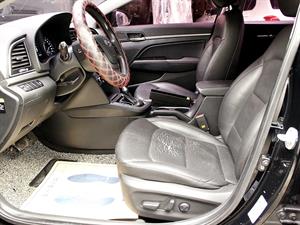 HYUNDAI Avante - Vista 6