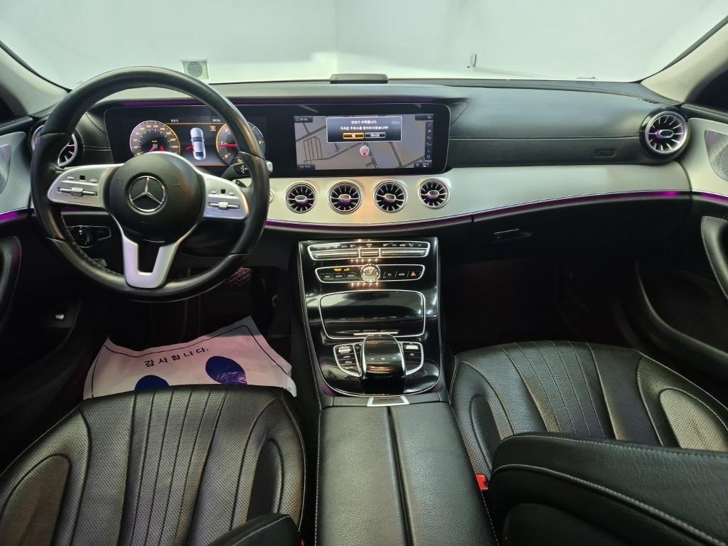 Mercedes Benz CLS Class - Vista 7