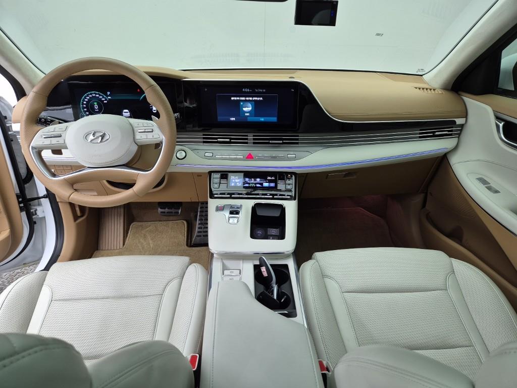 HYUNDAI Grandeur - Vista 5