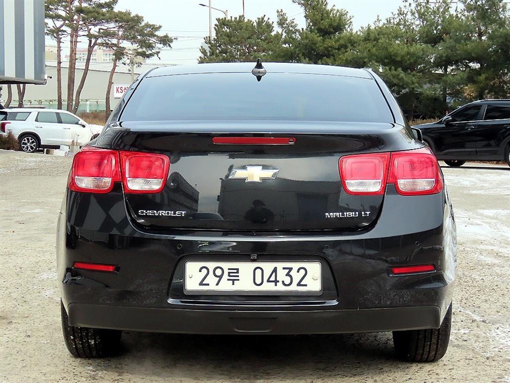 Chevrolet Malibu - Vista 4