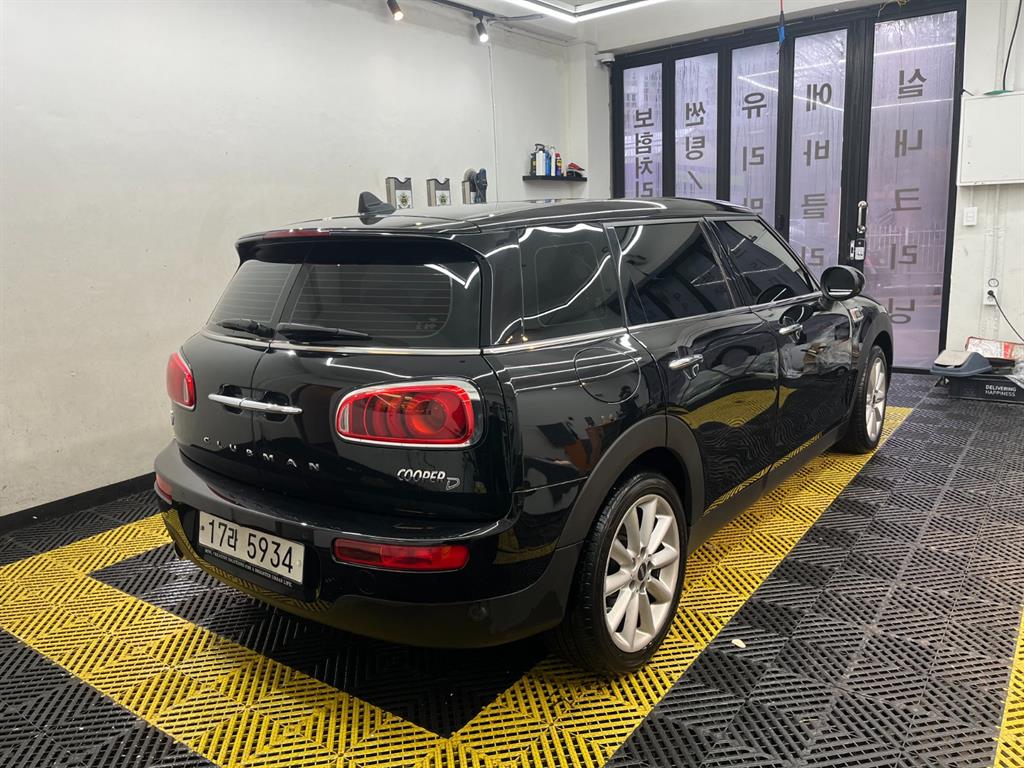 Mini Clubman - Vista 4