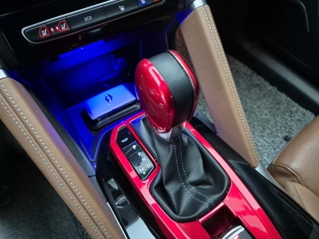 SAMSUNG QM6 - Vista 8