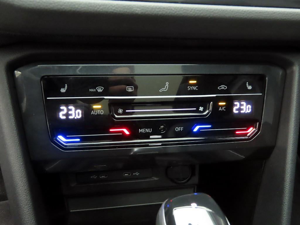 Volkswagen Tiguan - Vista 10