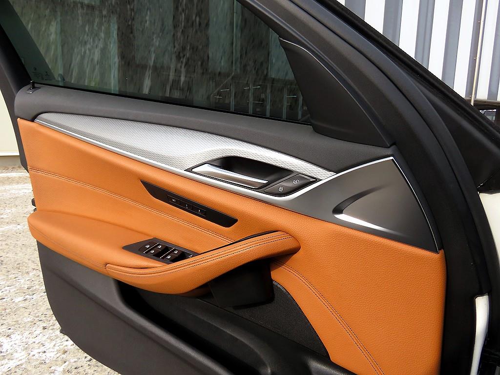 BMW 5 Series - Vista 12