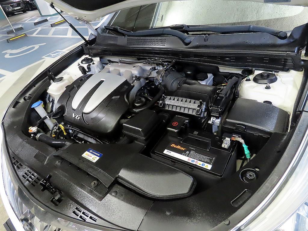 HYUNDAI Grandeur 2016 Blanco - Importación desde Corea - HF Imports Iquique - Foto 19