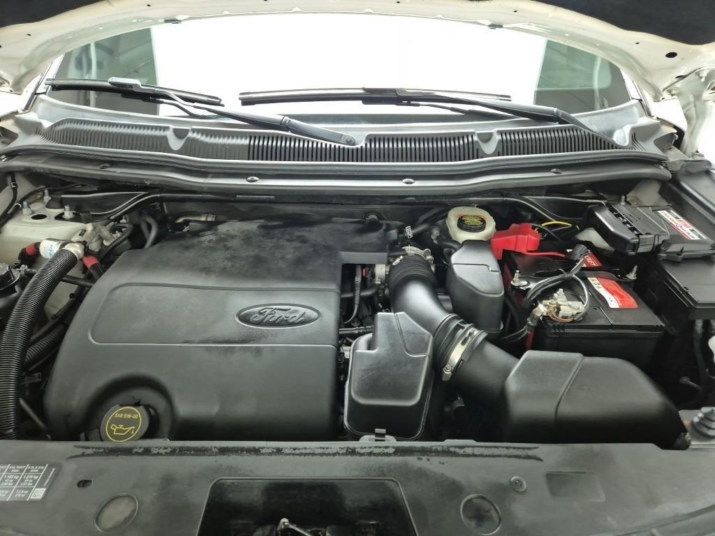 Ford Explorer - Vista 5