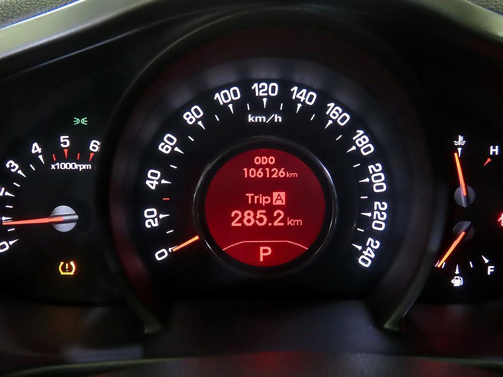 KIA Sportage - Vista 9