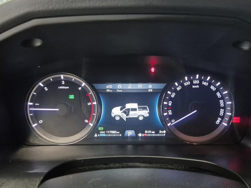 Ssangyong Rexton - Vista 8