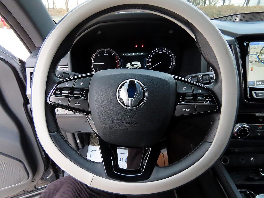 Ssangyong Rexton - Vista 8