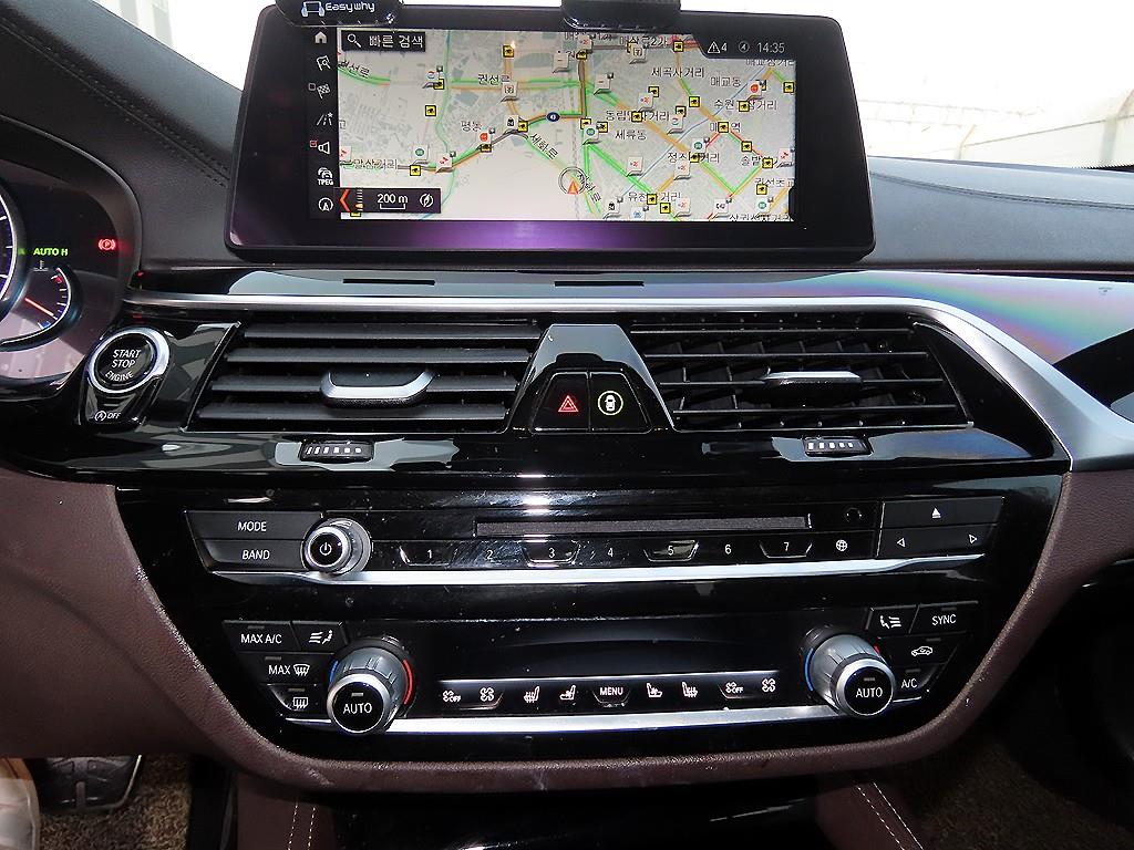 BMW 5 Series 2018 Blanco - Importación desde Corea - HF Imports Iquique - Foto 14