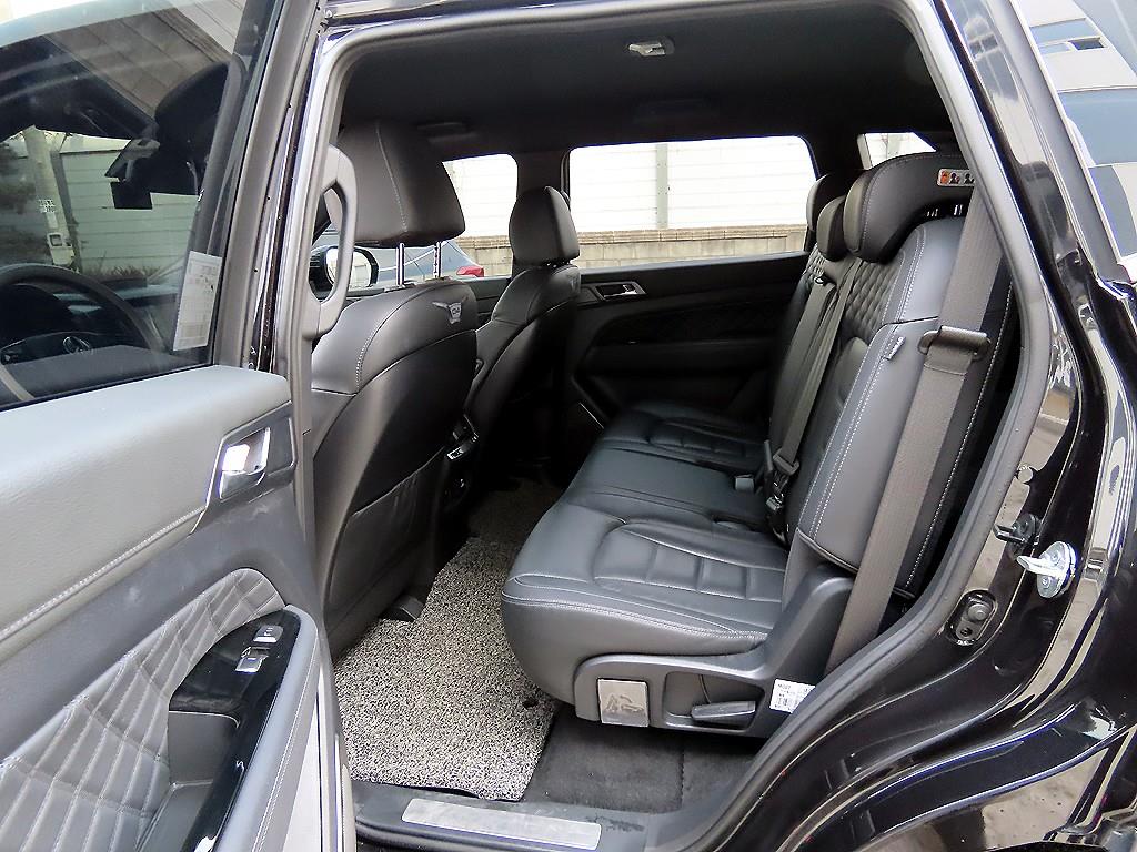 Ssangyong Rexton - Vista 6