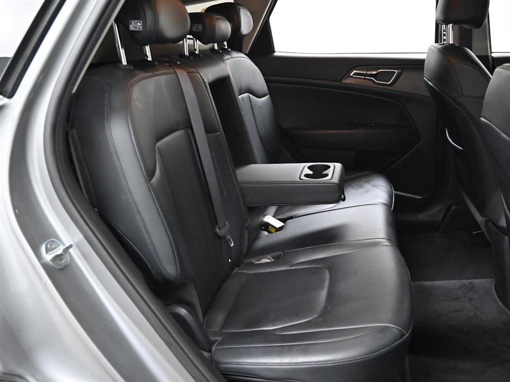 KIA Sportage - Vista 11