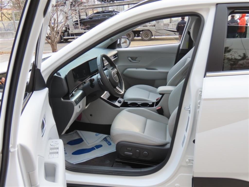 HYUNDAI Kona 2023 Blanco - Importación desde Corea - HF Imports Iquique - Foto 13