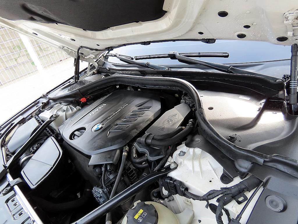 BMW 5 Series 2018 Blanco - Importación desde Corea - HF Imports Iquique - Foto 19