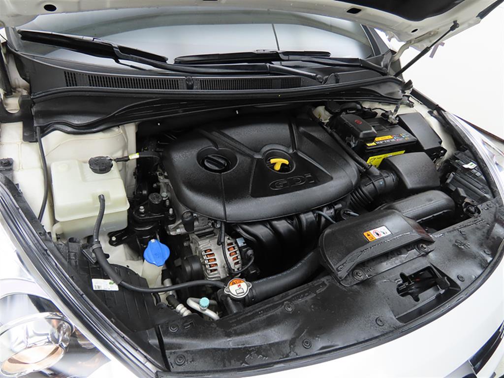 HYUNDAI i40 2014 Blanco - Importación desde Corea - HF Imports Iquique - Foto 19