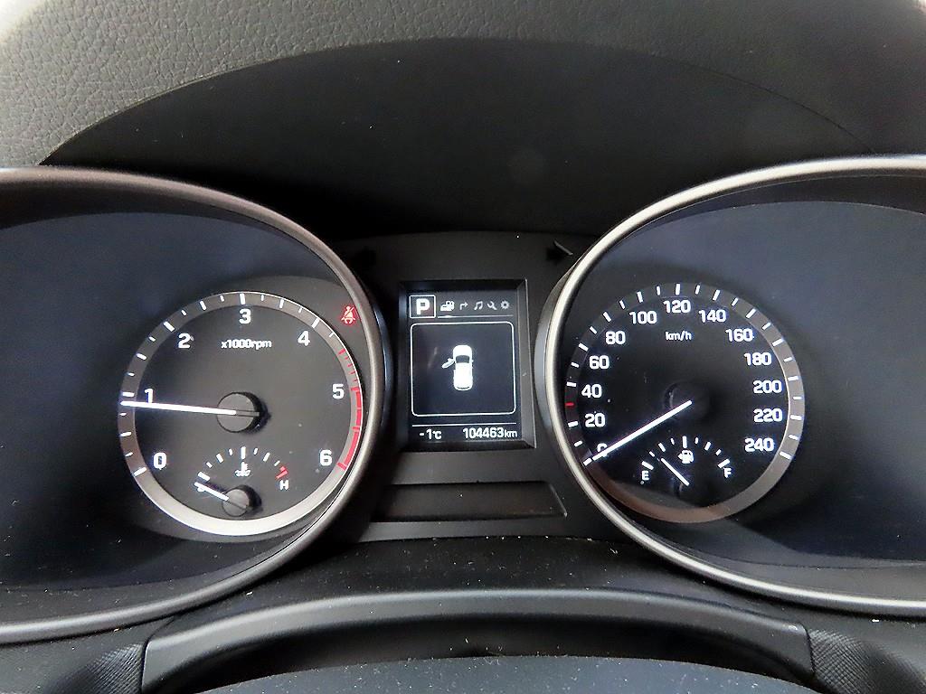 HYUNDAI Santa Fe - Vista 9