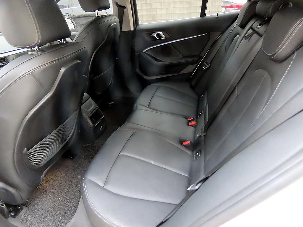 BMW 1 series - Vista 6