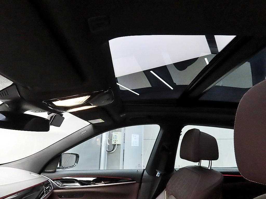 BMW Gran Turismo 2024 Blanco - Importación desde Corea - HF Imports Iquique - Foto 16