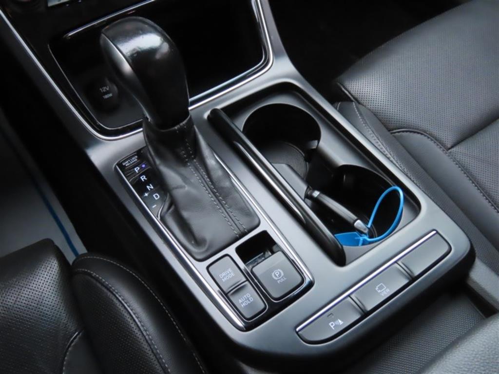 HYUNDAI Grandeur - Vista 11