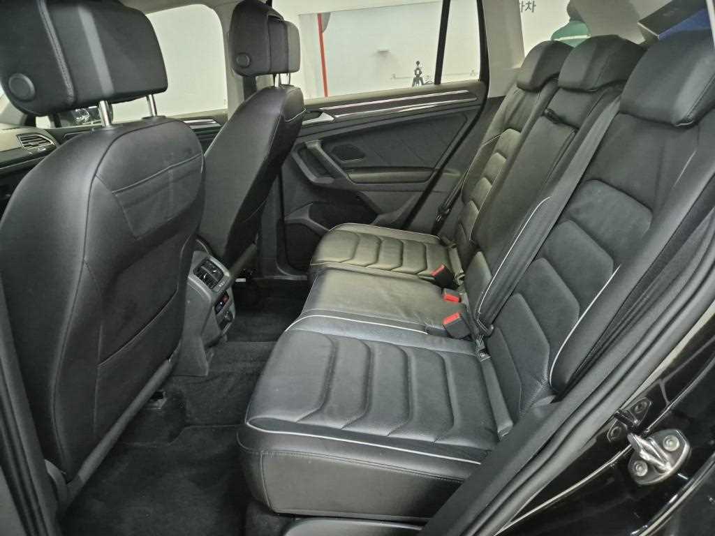 Volkswagen Tiguan - Vista 12