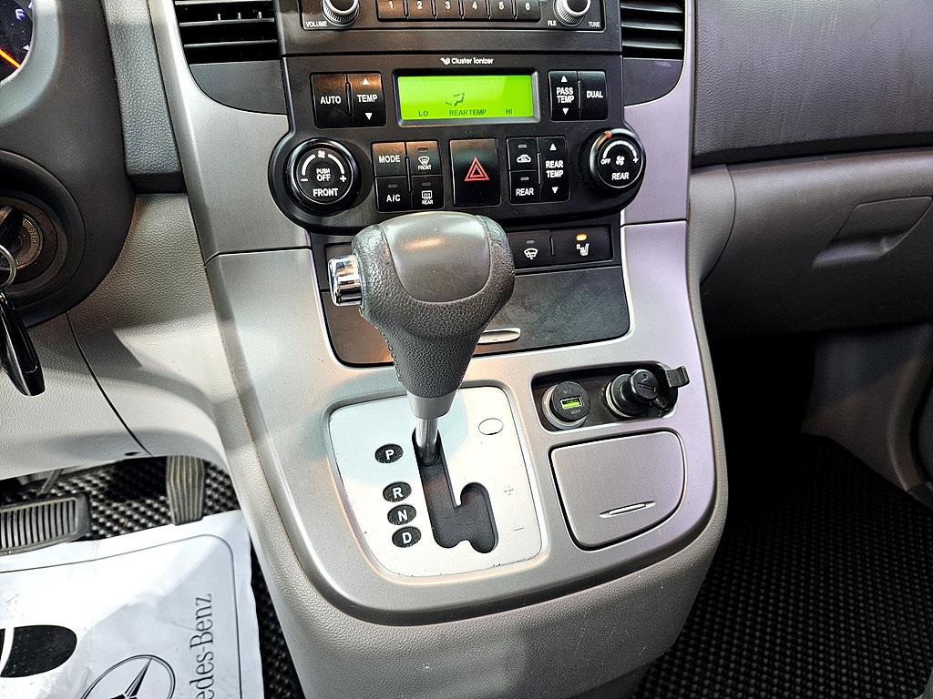 KIA Carnival 2012 Blanco - Importación desde Corea - HF Imports Iquique - Foto 14